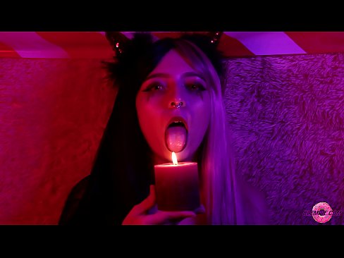 ❤️ Ástríðufullt blowjob frá Sexy Succubus með munnfyllingu ☑ Klám á is.valeshop.top ❤